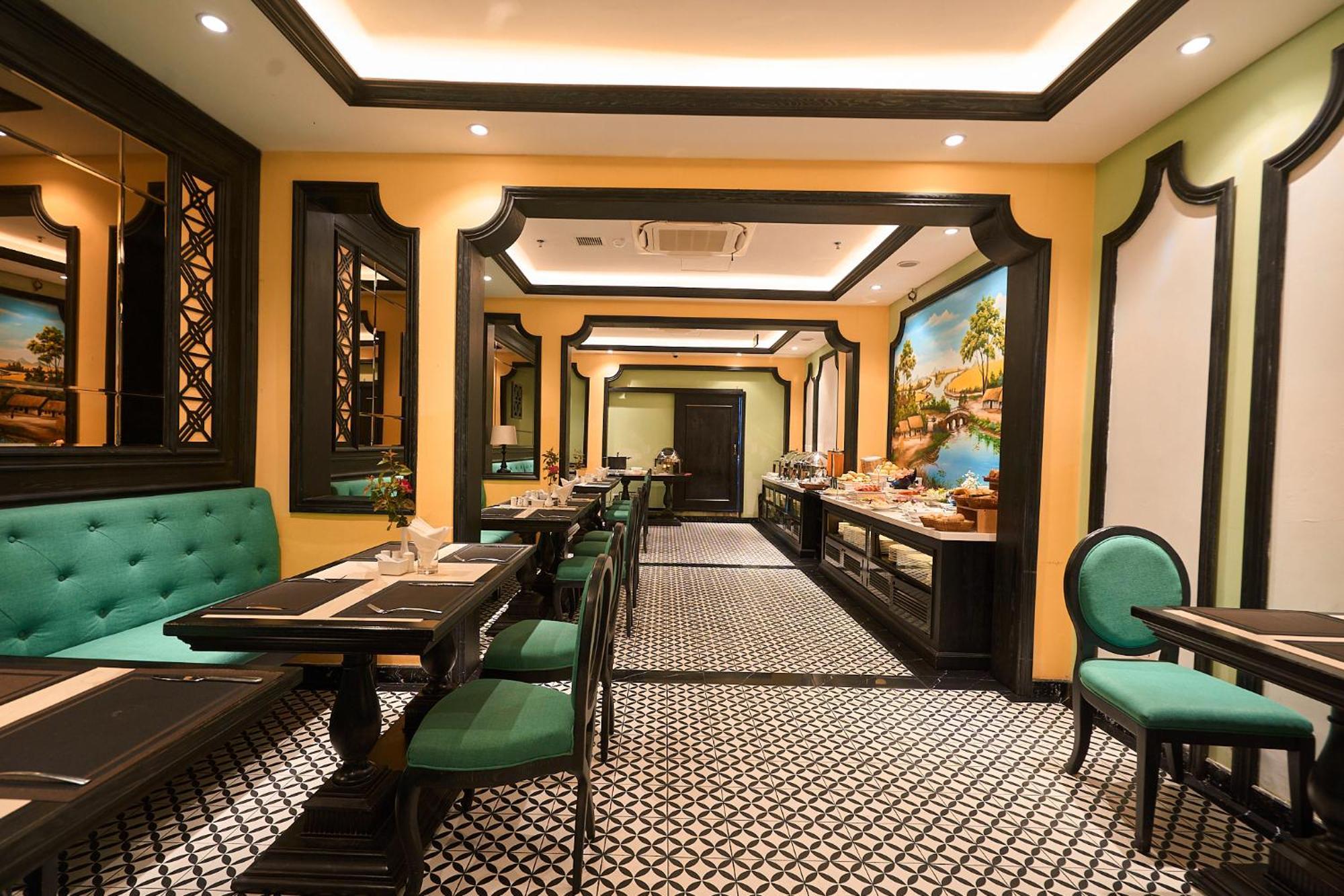 Mina Hotel And Spa Hanoi Buitenkant foto