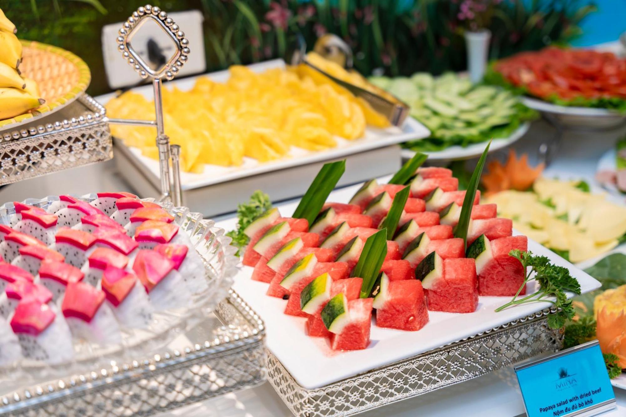 Mina Hotel And Spa Hanoi Buitenkant foto